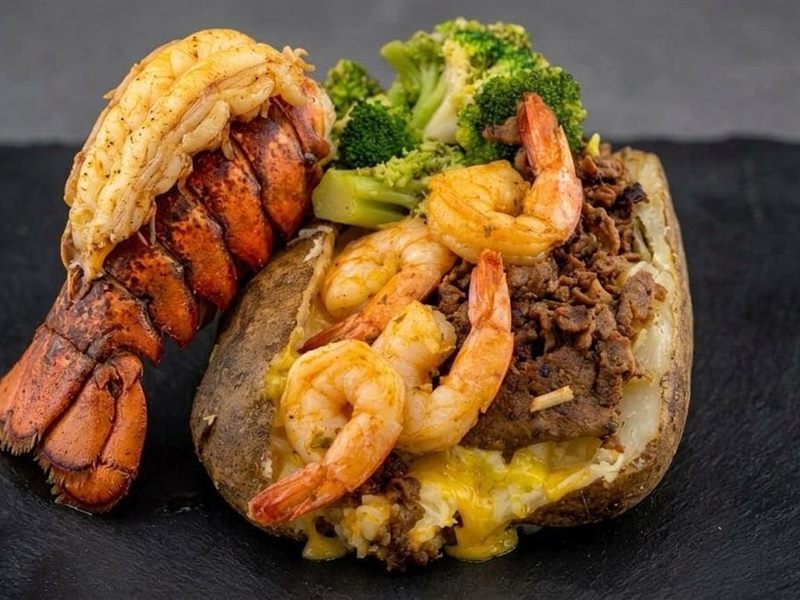 Wimbos Crazy Potatoes & Grill food